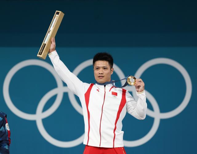九游娱乐网站-李发彬卫冕成功 巴黎周期61公斤级是属于他的时代