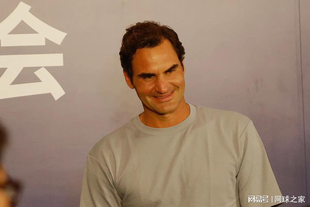 九游娱乐网站-费德勒：去年第一次思考和辛纳打比赛要怎么办，和阿卡更有共鸣